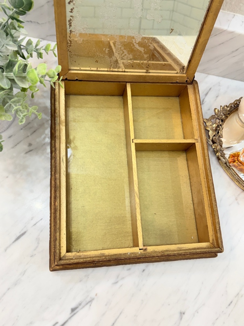 176 Year Old Antique Godey's Jewelry Box From 1845! - Picture 9 of 17